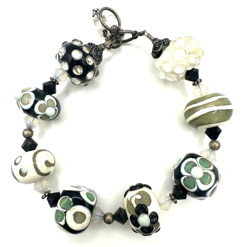 Handmade sterling silver black white art glass lampwork beads beaded bracelet